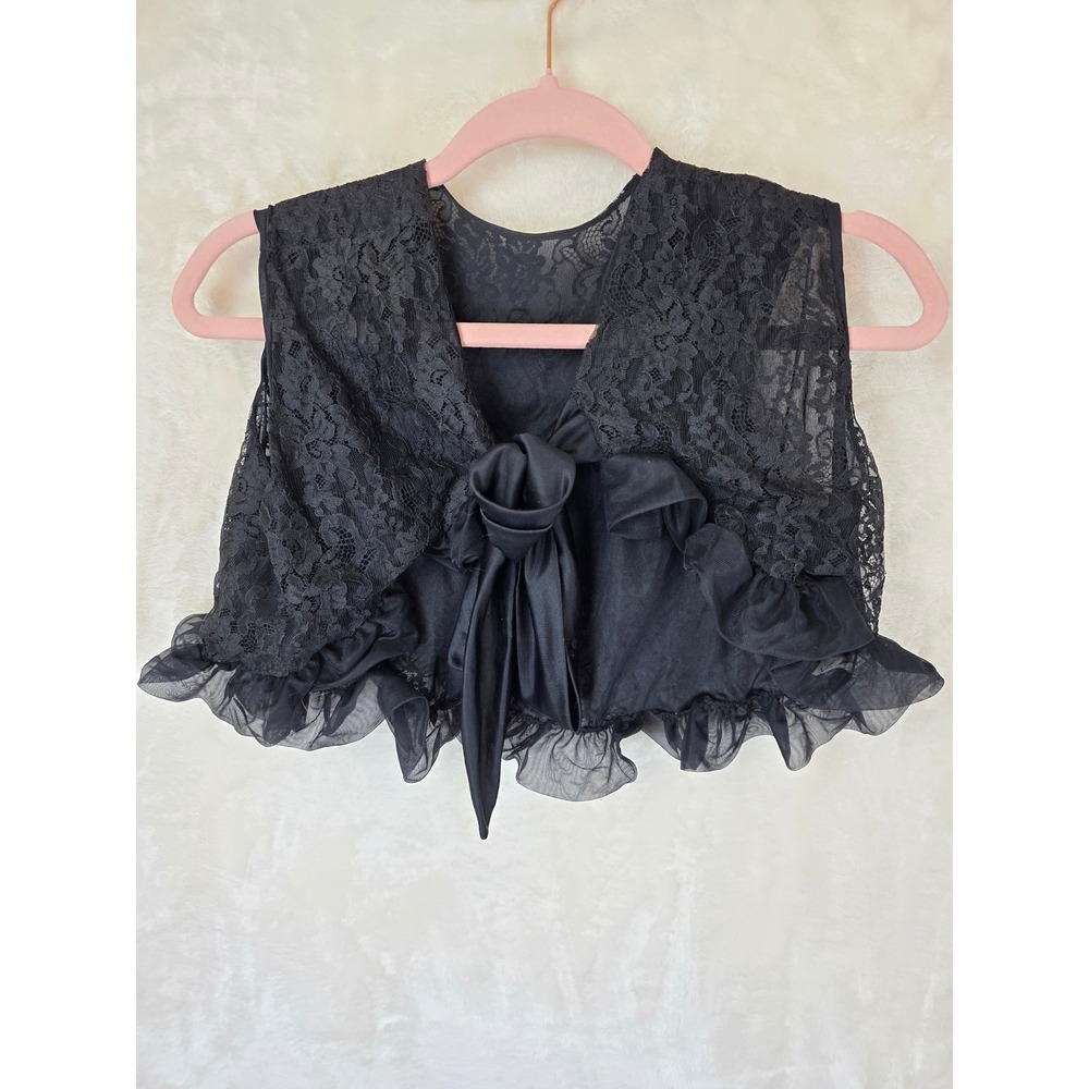 VEe Marai Black Lace Crop Top Ruffle Hem Open Back Bow Accent Small